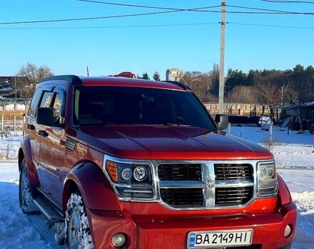 Красный Додж Нитро, объемом двигателя 3.7 л и пробегом 240 тыс. км за 8500 $, фото 1 на Automoto.ua