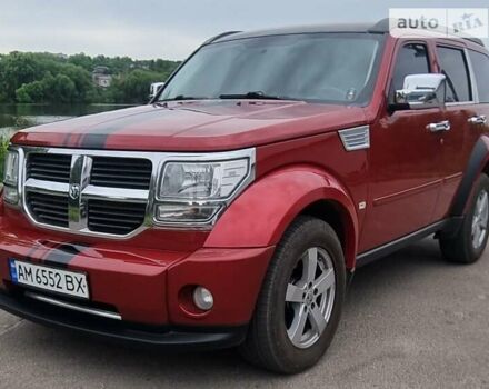 Червоний Додж Nitro, об'ємом двигуна 2.8 л та пробігом 230 тис. км за 10600 $, фото 1 на Automoto.ua