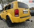 Желтый Додж Нитро, объемом двигателя 4 л и пробегом 218 тыс. км за 9900 $, фото 3 на Automoto.ua