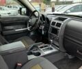 Желтый Додж Нитро, объемом двигателя 4 л и пробегом 218 тыс. км за 9900 $, фото 17 на Automoto.ua