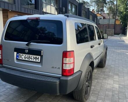 Серый Додж Нитро, объемом двигателя 3.7 л и пробегом 52 тыс. км за 9900 $, фото 7 на Automoto.ua