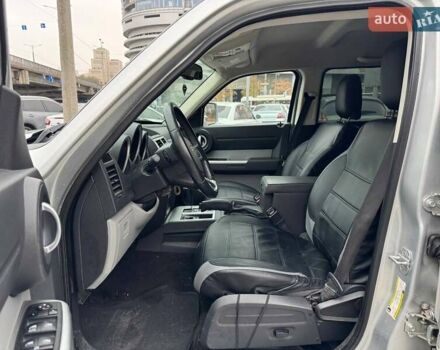 Серый Додж Нитро, объемом двигателя 3.7 л и пробегом 185 тыс. км за 6500 $, фото 14 на Automoto.ua