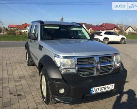 Сірий Додж Nitro, об'ємом двигуна 2.8 л та пробігом 220 тис. км за 6950 $, фото 2 на Automoto.ua