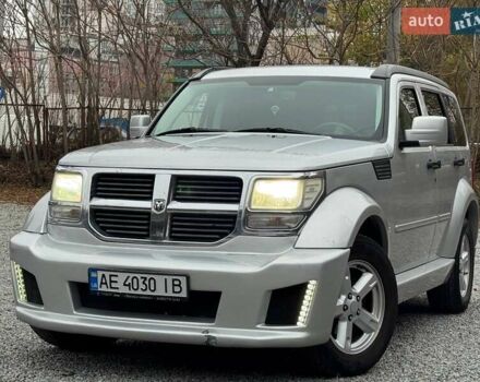 Серый Додж Нитро, объемом двигателя 3.7 л и пробегом 185 тыс. км за 6500 $, фото 1 на Automoto.ua