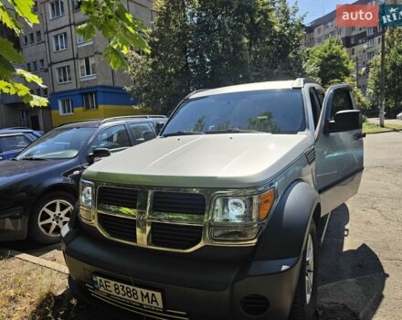 Серый Додж Нитро, объемом двигателя 2.8 л и пробегом 220 тыс. км за 8535 $, фото 1 на Automoto.ua
