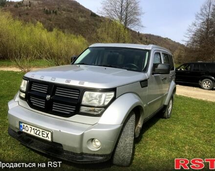 Сірий Додж Nitro, об'ємом двигуна 2.8 л та пробігом 250 тис. км за 9800 $, фото 1 на Automoto.ua