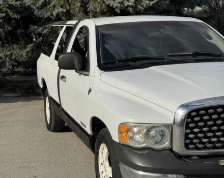 Белый Додж РАМ, объемом двигателя 4.7 л и пробегом 310 тыс. км за 8499 $, фото 3 на Automoto.ua