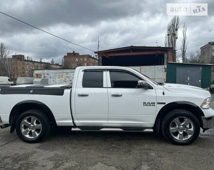 Білий Додж RAM, об'ємом двигуна 3 л та пробігом 184 тис. км за 32000 $, фото 2 на Automoto.ua