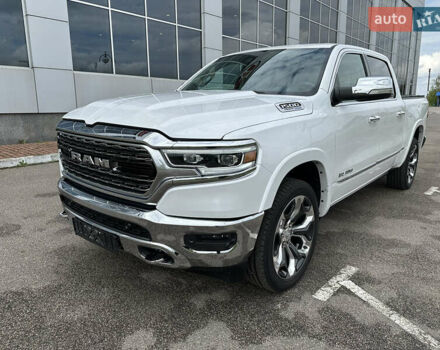 Белый Додж РАМ, объемом двигателя 5.7 л и пробегом 68 тыс. км за 58000 $, фото 7 на Automoto.ua