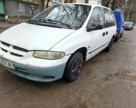 Белый Додж РАМ, объемом двигателя 2.4 л и пробегом 255 тыс. км за 1750 $, фото 1 на Automoto.ua