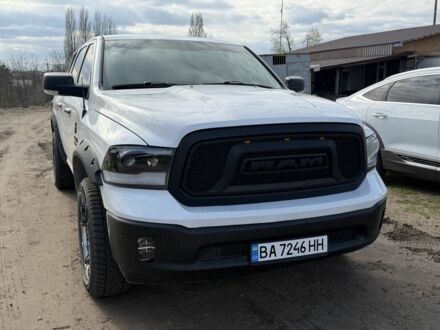 Белый Додж РАМ, объемом двигателя 3 л и пробегом 240 тыс. км за 30000 $, фото 1 на Automoto.ua