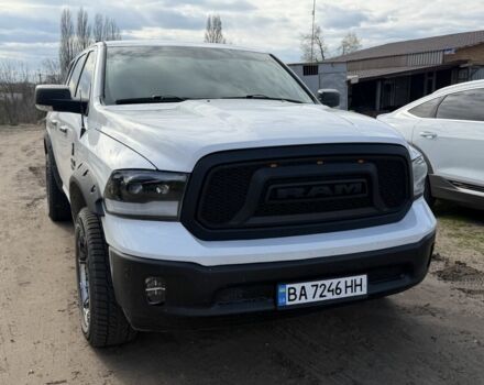 Белый Додж РАМ, объемом двигателя 3 л и пробегом 240 тыс. км за 30000 $, фото 1 на Automoto.ua