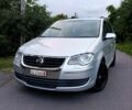 Черный Додж РАМ, объемом двигателя 2.5 л и пробегом 240 тыс. км за 2154 $, фото 1 на Automoto.ua