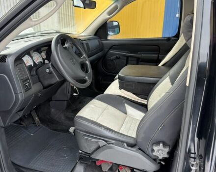 Чорний Додж RAM, об'ємом двигуна 3.7 л та пробігом 259 тис. км за 14999 $, фото 5 на Automoto.ua