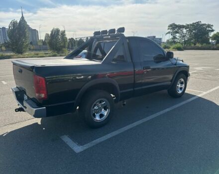Додж RAM 2004 у Софіївська Борщагівка на Automoto.ua Чорний Додж RAM, об'ємом двигуна 3.7 л та пробігом 200 тис. км за 10500 $, фото 4 на Automoto.ua