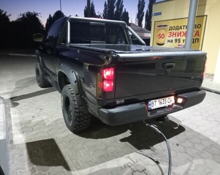 Чорний Додж RAM, об'ємом двигуна 5.7 л та пробігом 220 тис. км за 11000 $, фото 12 на Automoto.ua