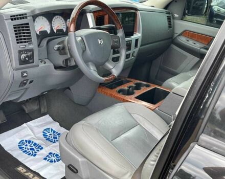 Додж РАМ 2007 в Киеве на Automoto.ua Черный Додж РАМ, объемом двигателя 5.7 л и пробегом 241 тыс. км за 15000 $, фото 11 на Automoto.ua