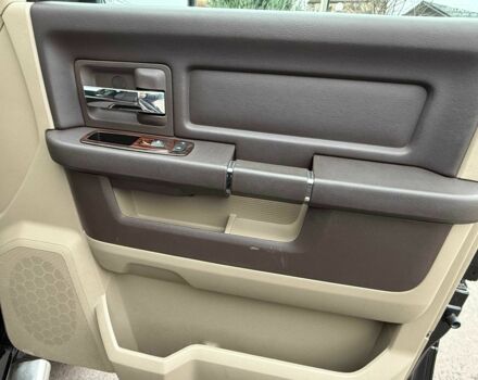 Чорний Додж RAM, об'ємом двигуна 5.7 л та пробігом 166 тис. км за 16700 $, фото 20 на Automoto.ua