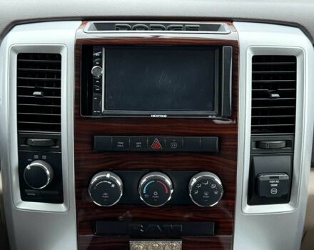 Чорний Додж RAM, об'ємом двигуна 5.7 л та пробігом 166 тис. км за 16700 $, фото 21 на Automoto.ua