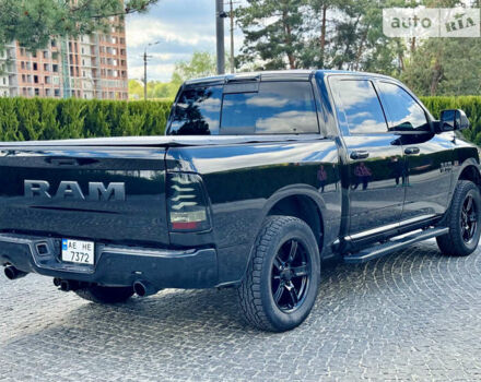 Чорний Додж RAM, об'ємом двигуна 5.65 л та пробігом 140 тис. км за 33500 $, фото 3 на Automoto.ua