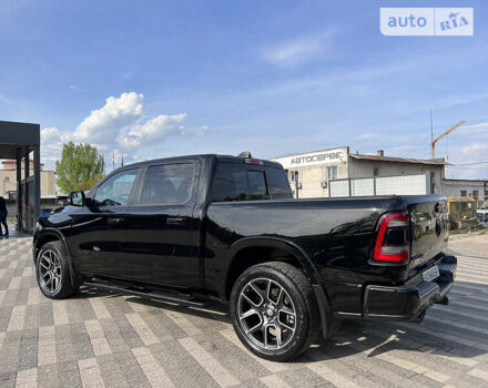 Чорний Додж RAM, об'ємом двигуна 5.7 л та пробігом 31 тис. км за 54000 $, фото 6 на Automoto.ua