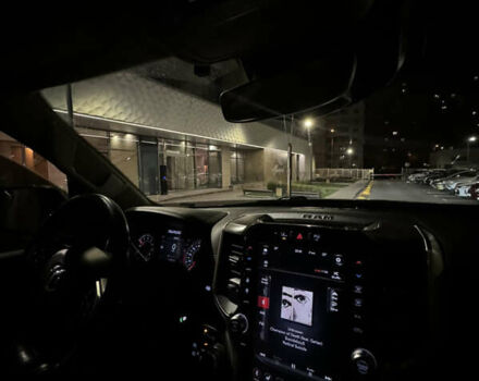 Чорний Додж RAM, об'ємом двигуна 5.7 л та пробігом 118 тис. км за 55000 $, фото 25 на Automoto.ua