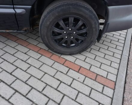 Черный Додж РАМ, объемом двигателя 2.45 л и пробегом 300 тыс. км за 2200 $, фото 4 на Automoto.ua