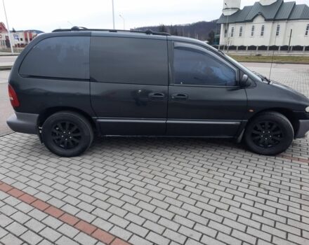 Черный Додж РАМ, объемом двигателя 2.45 л и пробегом 300 тыс. км за 2200 $, фото 7 на Automoto.ua