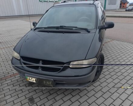 Черный Додж РАМ, объемом двигателя 2.45 л и пробегом 300 тыс. км за 2200 $, фото 9 на Automoto.ua