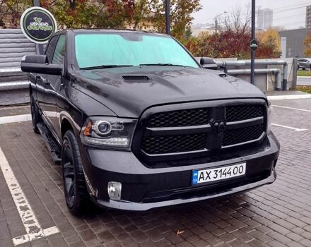 Чорний Додж RAM, об'ємом двигуна 5.7 л та пробігом 116 тис. км за 39500 $, фото 7 на Automoto.ua