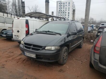 Черный Додж РАМ, объемом двигателя 2.5 л и пробегом 299 тыс. км за 3300 $, фото 1 на Automoto.ua