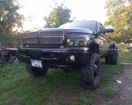 Черный Додж РАМ, объемом двигателя 0 л и пробегом 160 тыс. км за 18500 $, фото 1 на Automoto.ua