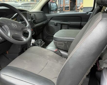 Чорний Додж RAM, об'ємом двигуна 4.7 л та пробігом 237 тис. км за 8620 $, фото 1 на Automoto.ua