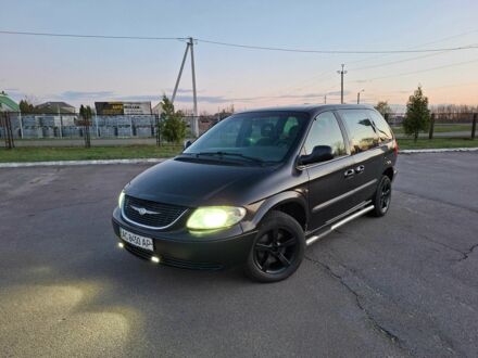 Черный Додж РАМ, объемом двигателя 2.5 л и пробегом 346 тыс. км за 3450 $, фото 1 на Automoto.ua