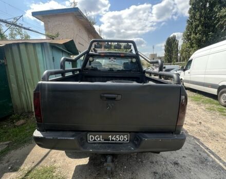 Чорний Додж RAM, об'ємом двигуна 0 л та пробігом 300 тис. км за 10000 $, фото 1 на Automoto.ua