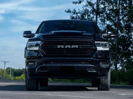 Додж РАМ 2020 в Одессе на Automoto.ua Черный Додж РАМ, объемом двигателя 5.7 л и пробегом 65 тыс. км за 27800 $, фото 1 на Automoto.ua