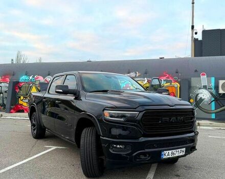 Черный Додж РАМ, объемом двигателя 5.7 л и пробегом 47 тыс. км за 68000 $, фото 1 на Automoto.ua
