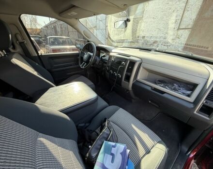 Красный Додж РАМ, объемом двигателя 4.7 л и пробегом 205 тыс. км за 9800 $, фото 6 на Automoto.ua