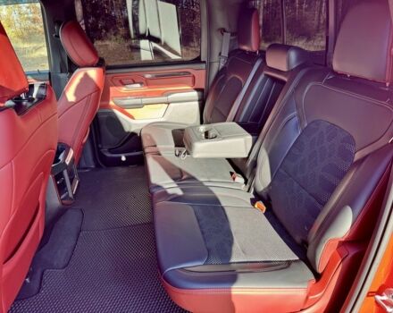 Червоний Додж RAM, об'ємом двигуна 5.7 л та пробігом 200 тис. км за 39000 $, фото 23 на Automoto.ua