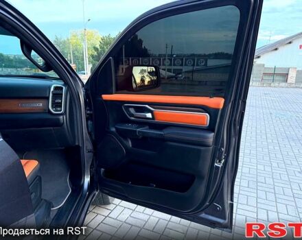 Додж RAM, об'ємом двигуна 5.7 л та пробігом 68 тис. км за 45000 $, фото 6 на Automoto.ua