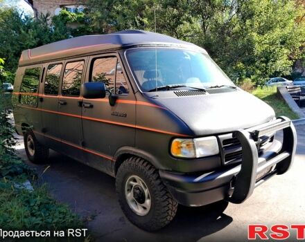 Додж RAM, об'ємом двигуна 5.2 л та пробігом 0 тис. км за 7000 $, фото 1 на Automoto.ua
