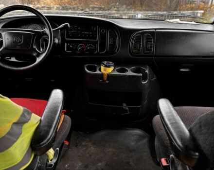 Серый Додж РАМ, объемом двигателя 3.9 л и пробегом 130 тыс. км за 4000 $, фото 6 на Automoto.ua