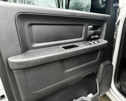 Сірий Додж RAM, об'ємом двигуна 5.7 л та пробігом 91 тис. км за 24490 $, фото 27 на Automoto.ua