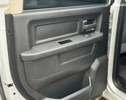Сірий Додж RAM, об'ємом двигуна 5.7 л та пробігом 91 тис. км за 24490 $, фото 22 на Automoto.ua