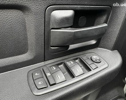 Сірий Додж RAM, об'ємом двигуна 5.7 л та пробігом 91 тис. км за 24490 $, фото 28 на Automoto.ua
