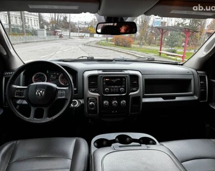 Сірий Додж RAM, об'ємом двигуна 5.7 л та пробігом 91 тис. км за 24490 $, фото 26 на Automoto.ua