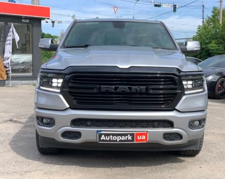 Серый Додж РАМ, объемом двигателя 5.7 л и пробегом 65 тыс. км за 41990 $, фото 1 на Automoto.ua