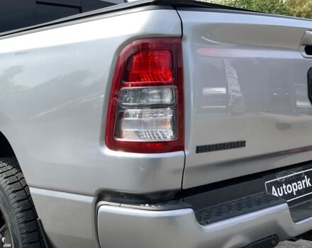 Серый Додж РАМ, объемом двигателя 5.7 л и пробегом 65 тыс. км за 41990 $, фото 10 на Automoto.ua