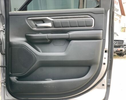 Серый Додж РАМ, объемом двигателя 5.7 л и пробегом 65 тыс. км за 41990 $, фото 24 на Automoto.ua