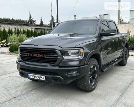 Сірий Додж RAM, об'ємом двигуна 5.7 л та пробігом 67 тис. км за 49500 $, фото 1 на Automoto.ua